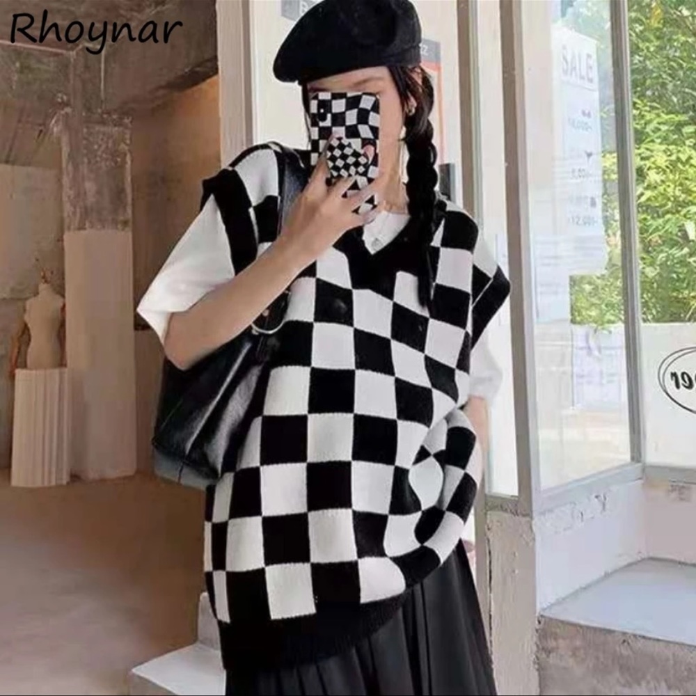 SOLD New Womens checkerboard oversized v neck sweater vest Soft Plaid